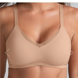 Honeylove CrossOver Bra in Sand size Medium